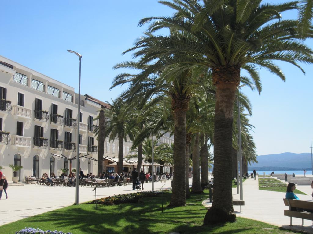 Apartments City Center Tivat Dış mekan fotoğraf
