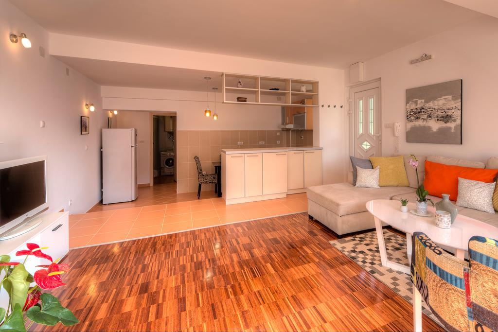 Apartments City Center Tivat Dış mekan fotoğraf