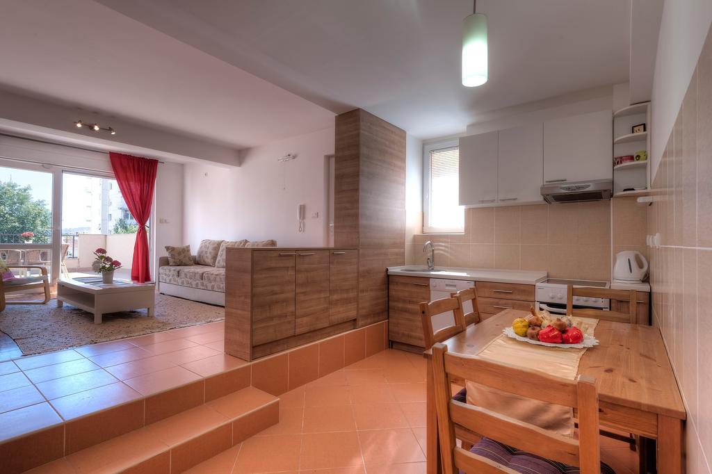 Apartments City Center Tivat Dış mekan fotoğraf