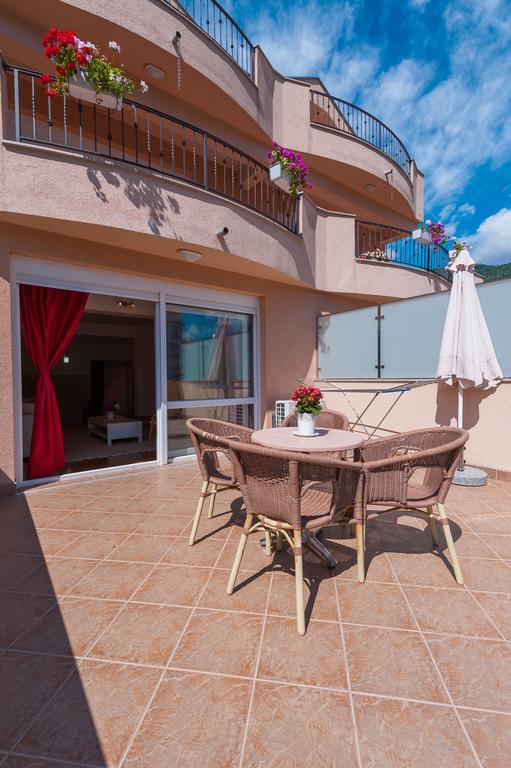 Apartments City Center Tivat Dış mekan fotoğraf