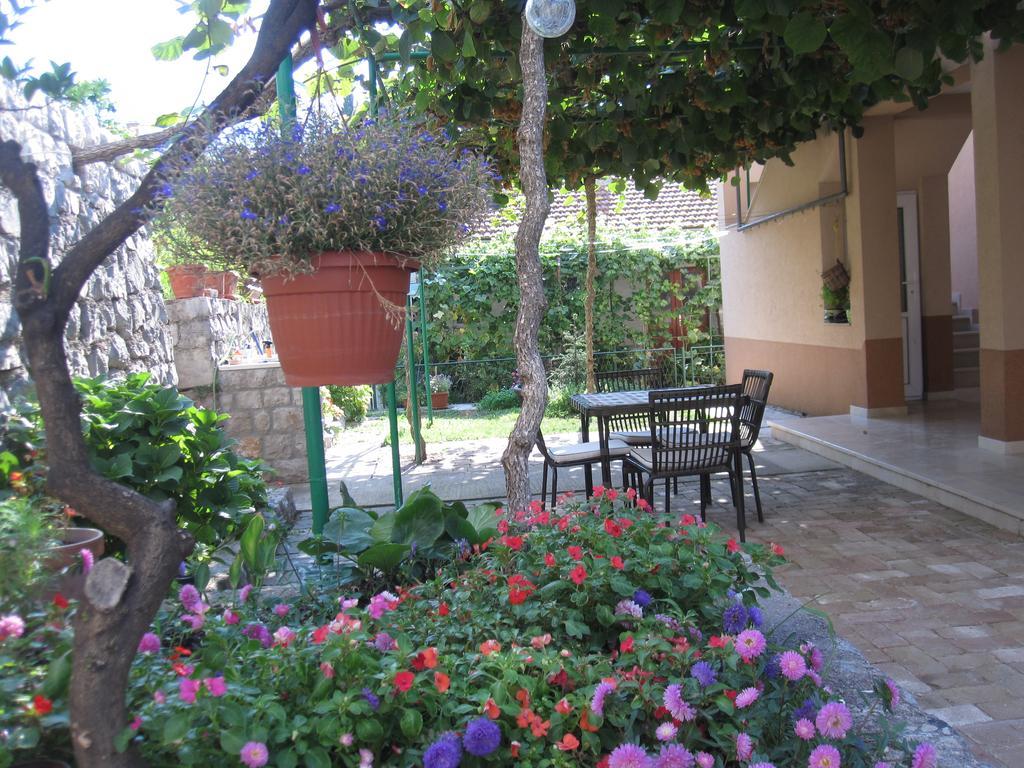 Apartments City Center Tivat Dış mekan fotoğraf