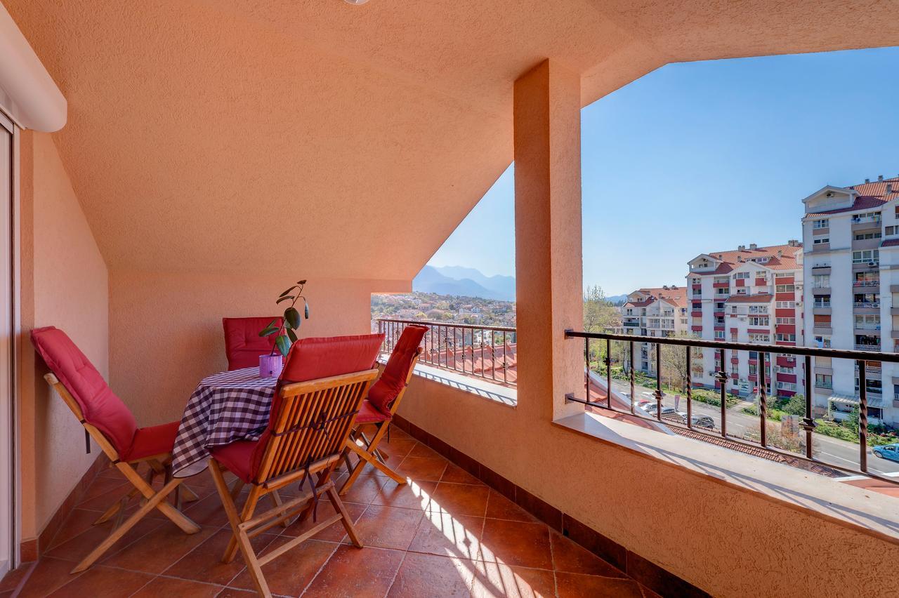 Apartments City Center Tivat Dış mekan fotoğraf